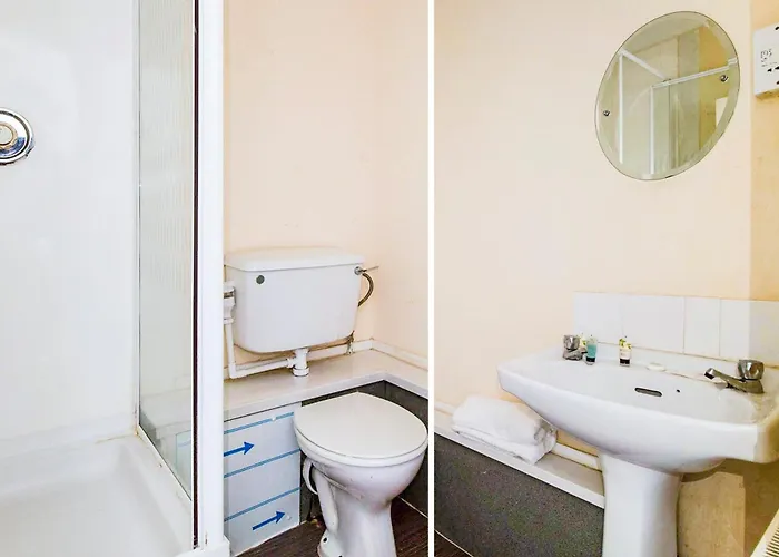 The Longlands 2* Middlesbrough