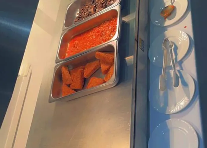 The Longlands 2* Middlesbrough